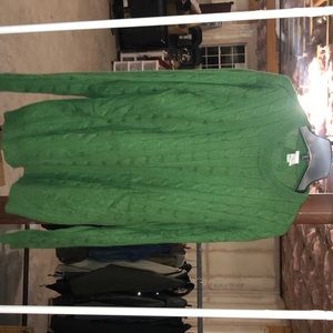 Green Old Navy sweater